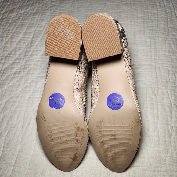 Steve Madden Womens Sz 8.5 Snakeskin Print Ankle Booties Block Heel Side Slits - Picture 7 of 8